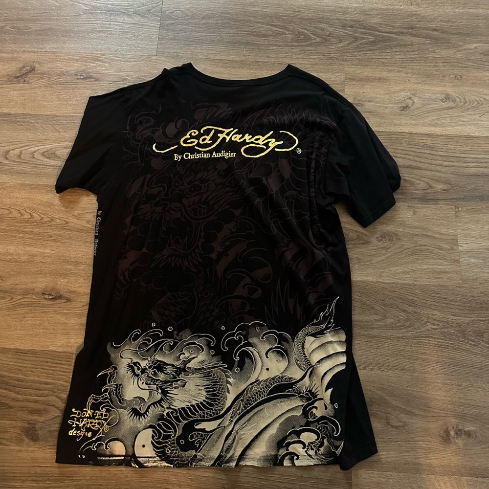 Graphic tee ed hardy